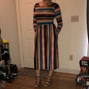 Long Sleeve Dress w/ Pockets